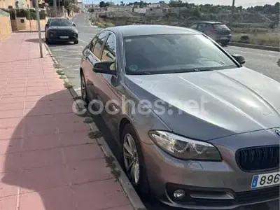 Usado BMW 520 184 CV (135 kW) 2016 Gris / plata Berlina