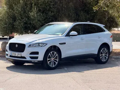 Usado Jaguar F-Pace R-Sport 300 CV (220 kW) 2016 Blanco SUV