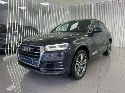 Usado Audi Q5 Ambiente 190 CV (139 kW) 2018 Gris SUV