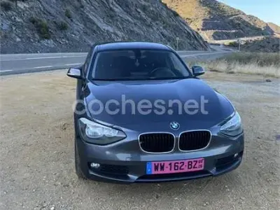 Usado BMW 116 Sport Line 116 CV (85 kW) 2012 Gris / plata Utilitario