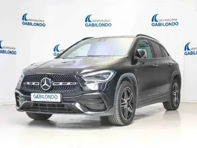 Usado Mercedes GLA250 218 CV (160 kW) 2021 Negro SUV