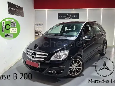 Usado Mercedes B180 116 CV (85 kW) 2010 Negro Monovolumen