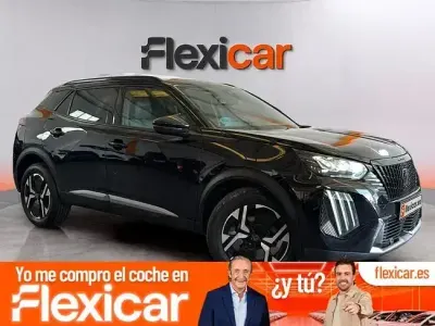 Usado Peugeot 2008 Active 100 CV (73 kW) 2023 Blanco SUV