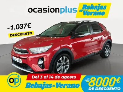Usado Kia Stonic 100 CV (73 kW) 2018 Rojo SUV