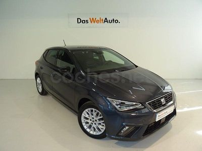Usado Seat Ibiza FR 115 CV (84 kW) 2025 Gris / plata Utilitario