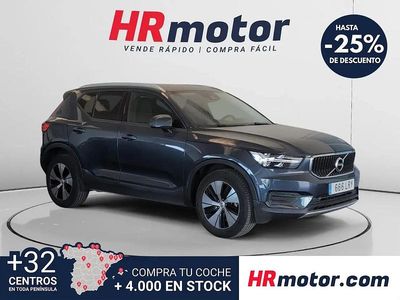 Usado Volvo XC40 Momentum 163 HP (119 kW) 2021 Branco SUV