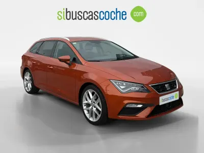 Usado Seat Leon FR 125 CV (91 kW) 2018 Naranja