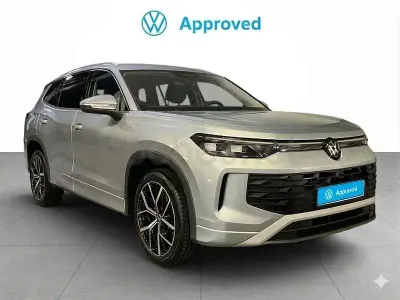 Usado VW Tayron 204 CV (150 kW) 2026 Gris / plata SUV