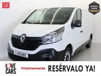 Usado Renault Trafic 95 CV (69 kW) 2019 Blanco Monovolumen