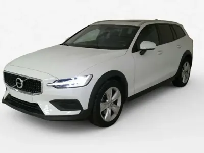 Begagnad Volvo V60 CC Pro 197 HK (144 kW) 2022 Vit Kombi