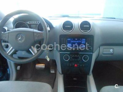Mercedes ML320