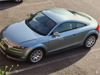 Usado Audi TT 200 CV (147 kW) 2007 Gris / plata Coupe