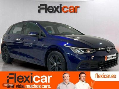 Azul Usado 2021 VW Golf VIII Berlina | 17.990 € (Precio justo)