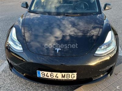 Eléctrico Usado 2022 Tesla Model 3 Berlina | 32.000 € (Un poco caro)