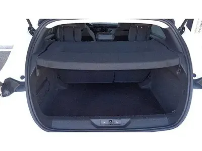 Usado Peugeot 308 Allure 145 CV (106 kW) 2025
