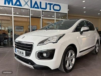 Usado Peugeot 3008 Allure 115 CV (84 kW) 2014 Blanco Monovolumen