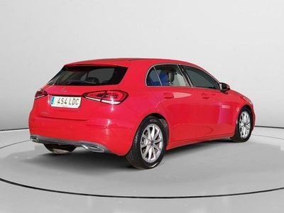 Usado Mercedes A200 150 CV (110 kW) 2019 Rojo Berlina