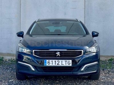 Usado Peugeot 508 SW Allure 165 CV (121 kW) 2017 Azul Familiar