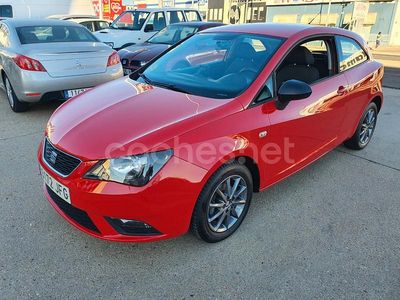 Usado Seat Ibiza SC I-Tech 90 CV (66 kW) 2015 Rojo Utilitario