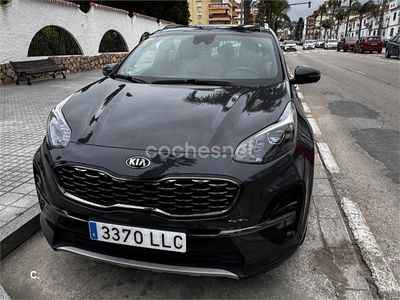 Usado Kia Sportage GT-Line 177 CV (130 kW) 2020 Gris / plata SUV