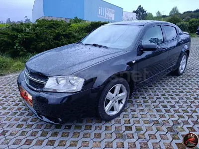 Usado Dodge Avenger SXT 140 CV (102 kW) 2008 Negro Berlina
