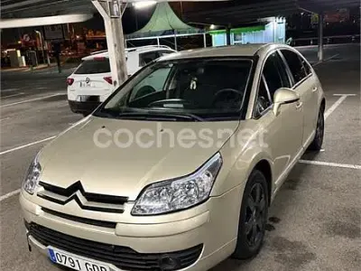 Usado Citroën C4 92 CV (67 kW) 2008 Beige Berlina