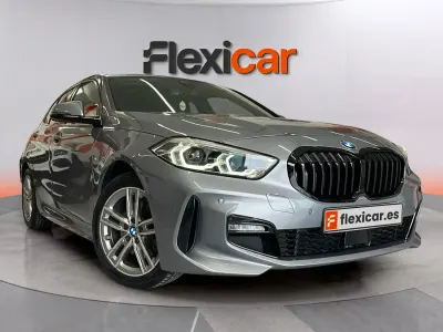 Usado BMW 118 136 CV (100 kW) 2024 Gris Utilitario