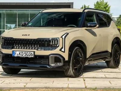 Nuevo Kia Seltos GT-Line 179 CV (131 kW) 2026 Gris SUV