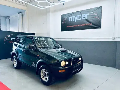 Usado Nissan Terrano SE 125 CV (91 kW) 1997 Verde SUV