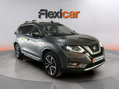 Usado Nissan X-Trail Tekna 160 CV (117 kW) 2020 Gris SUV