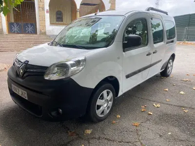 Usado Renault Kangoo SE 110 CV (80 kW) 2015 Blanco Monovolumen