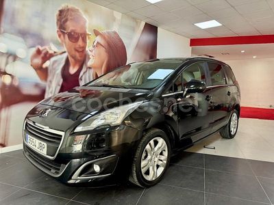 Negro Usado 2015 Peugeot 5008 Style Monovolumen | 8990 € (Precio justo)