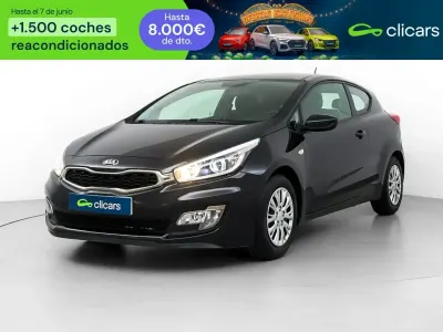 Usado Kia ProCeed 100 CV (73 kW) 2015 Negro Utilitario