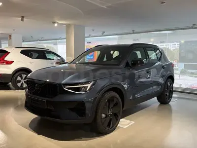Nuevo Volvo XC40 Ultra 163 CV (119 kW) 2026 Azul SUV