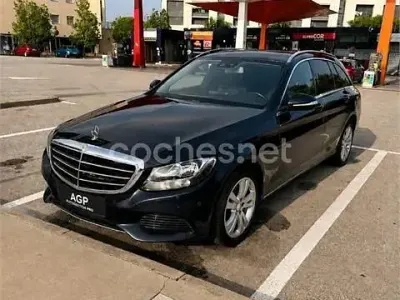 Usado Mercedes C220 Exclusive 170 CV (125 kW) 2016 Azul Familiar