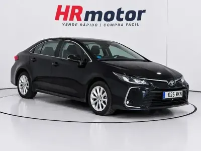 Usado Toyota Corolla 125 CV (91 kW) 2023 Blanco Berlina