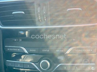 Infiniti Q30