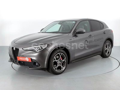 Gris / plata Usado 2021 Alfa Romeo Stelvio Sprint SUV | 29.900 € (Caro)