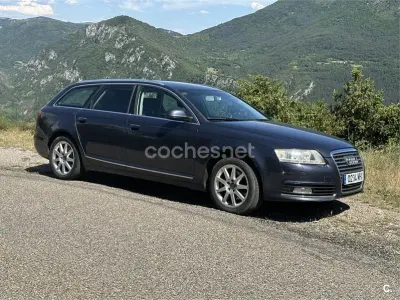 Usado Audi A6 140 CV (102 kW) 2009 Azul Familiar