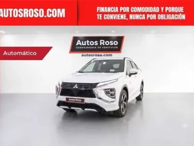Usado Mitsubishi Eclipse Cross 188 CV (138 kW) 2022 Blanco SUV