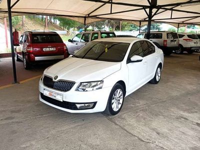 usado Skoda Octavia 1.6TDI CR Ambition