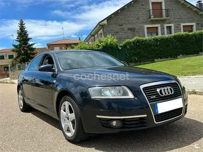 Usado Audi A6 225 CV (165 kW) 2006 Azul Berlina