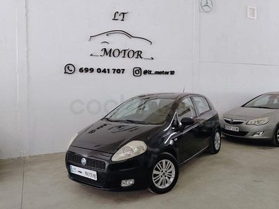 Usado Fiat Grande Punto Dynamic 90 CV (66 kW) 2007 Negro Utilitario