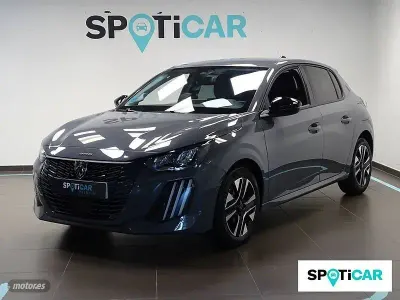 Usado Peugeot 208 Allure 100 CV (73 kW) 2025 Gris Utilitario