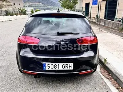 Usado Seat Leon Style 125 CV (91 kW) 2009 Negro Utilitario