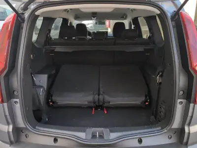 Nuevo Dacia Jogger Extreme 100 CV (73 kW) 2026 Gris Monovolumen