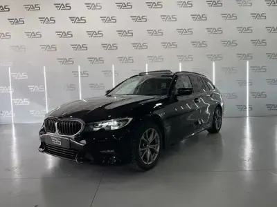 Używany BMW 318 150 KM (110 kW) 2020 Czarny Kombi