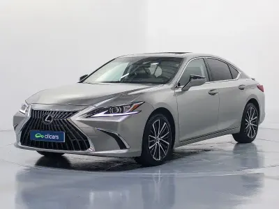 Usado Lexus ES300H 218 CV (160 kW) 2024 Berlina