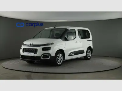 Usado Citroën Berlingo Feel 102 CV (75 kW) 2020 Blanco Monovolumen