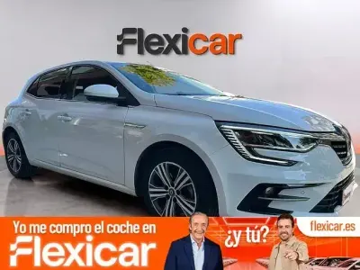 Usado Renault Mégane II Intens 140 CV (102 kW) 2021 Blanco Berlina